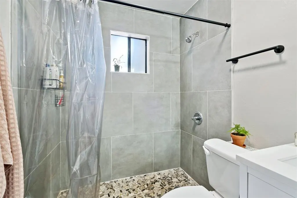 Photo 19 — 312 SE 40th Street, Oklahoma City, OK 73129