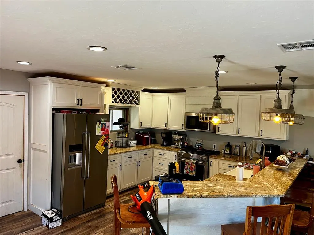 Photo 9 — 201 N 3 RD Street, Weatherford, OK 73096