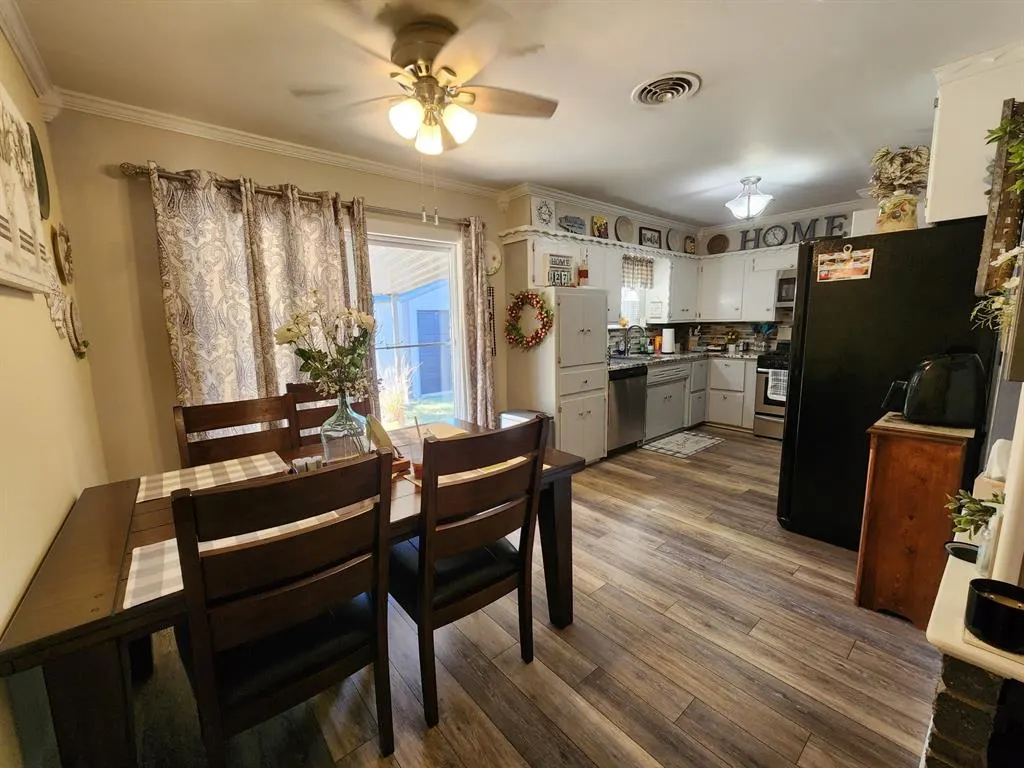 Photo 7 — 421 Beals Place, Seminole, OK 74868