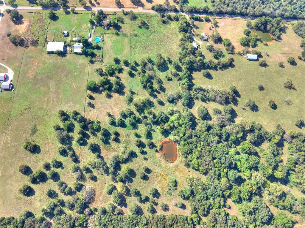 Photo 9 — 7801 E Indian Hills Road, Norman, OK 73026