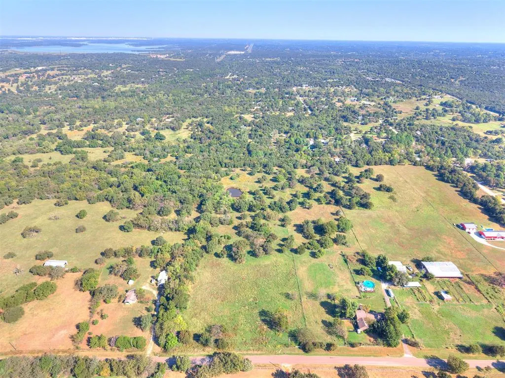 Photo 14 — 7801 E Indian Hills Road, Norman, OK 73026