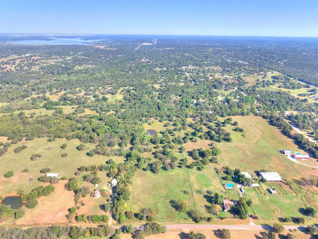 Photo 17 — 7801 E Indian Hills Road, Norman, OK 73026