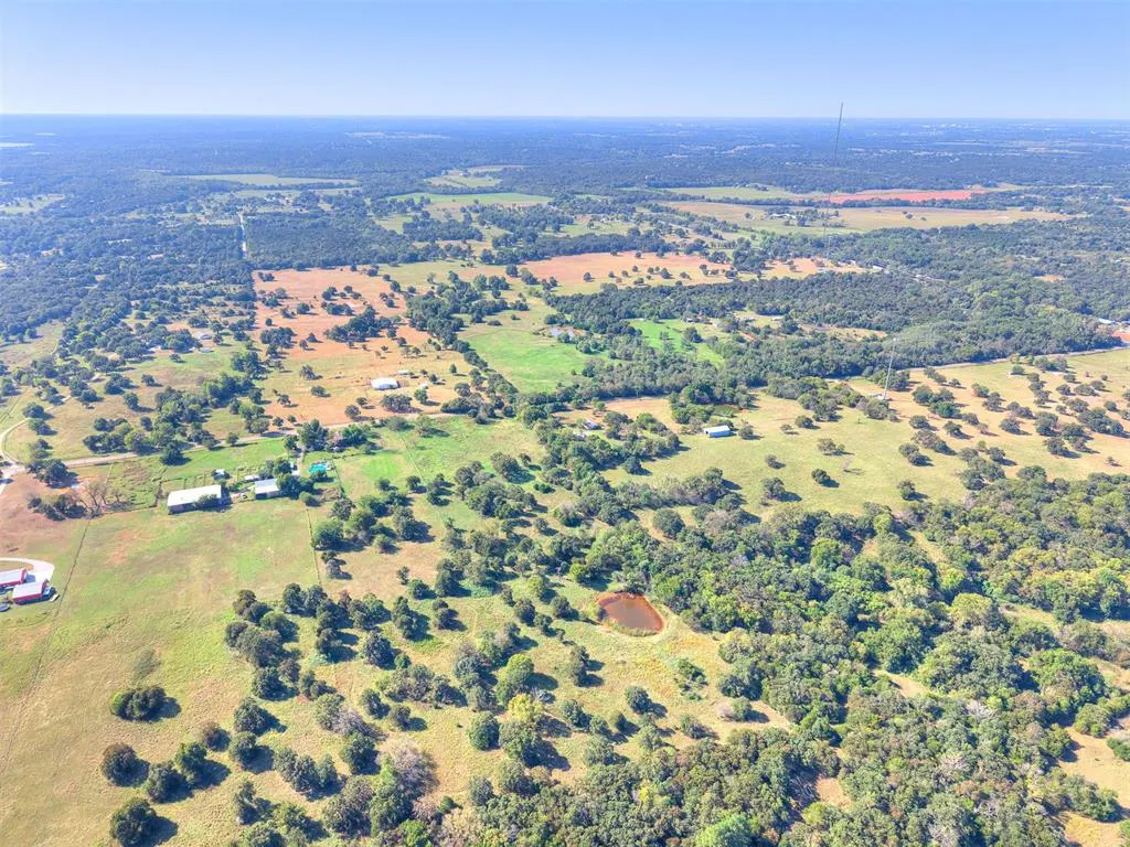 Photo 21 — 7801 E Indian Hills Road, Norman, OK 73026