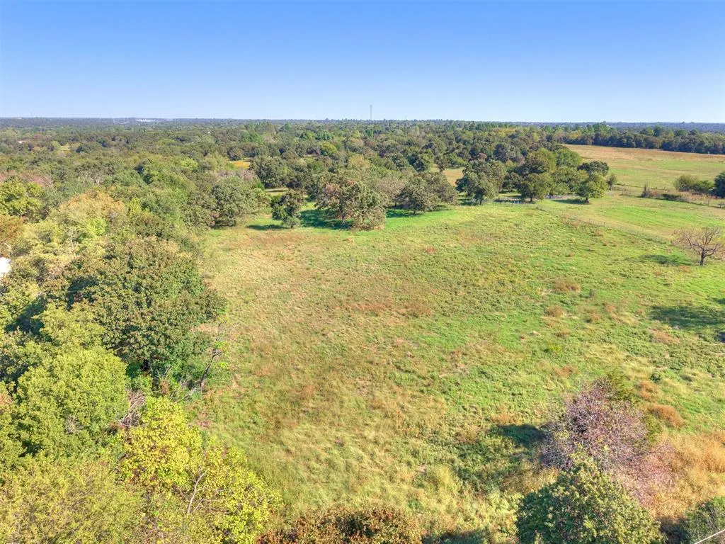 Photo 31 — 7801 E Indian Hills Road, Norman, OK 73026