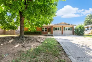 Sold home at 700 Claremont Drive
