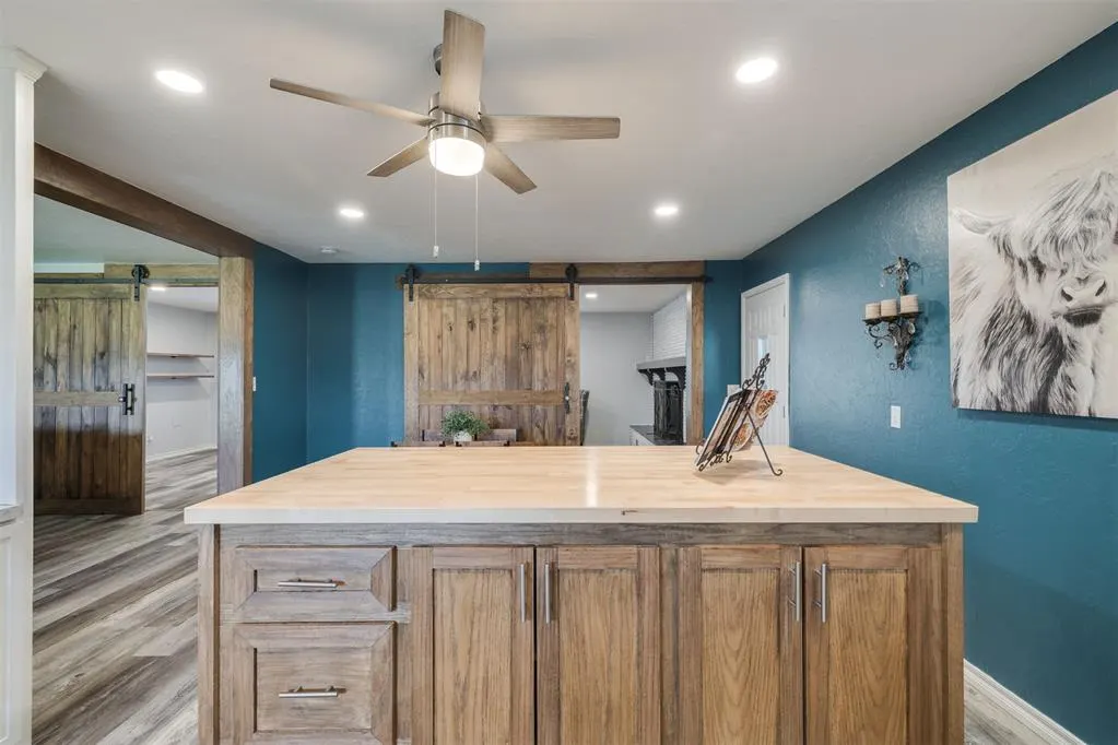 Photo 17 — 414 S Carol Street, Carnegie, OK 73015