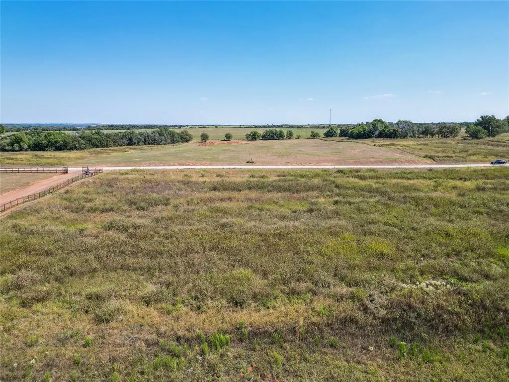 Photo 6 — 869 Cumberland Trail, Guthrie, OK 73044