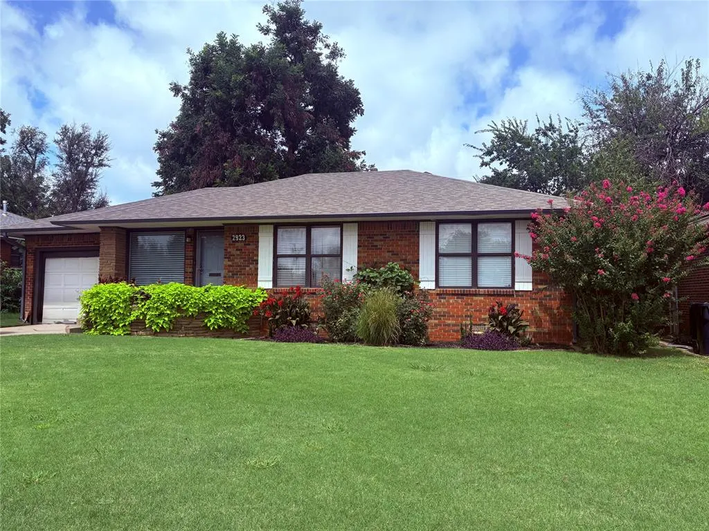 Front exterior — 2923 NW 72nd Street, Oklahoma City, OK 73116