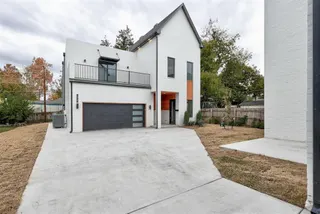 Sold home at 1318 NW 15th Street