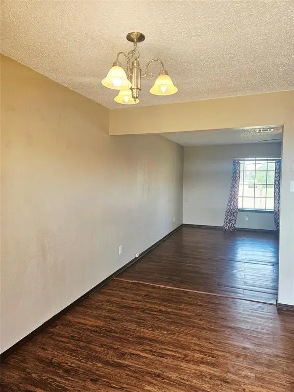 Photo 8 — 1412 Glenda Street, Altus, OK 73521