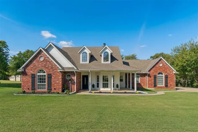 Front exterior — 895 Choctaw Vista Drive, Choctaw, OK 73020