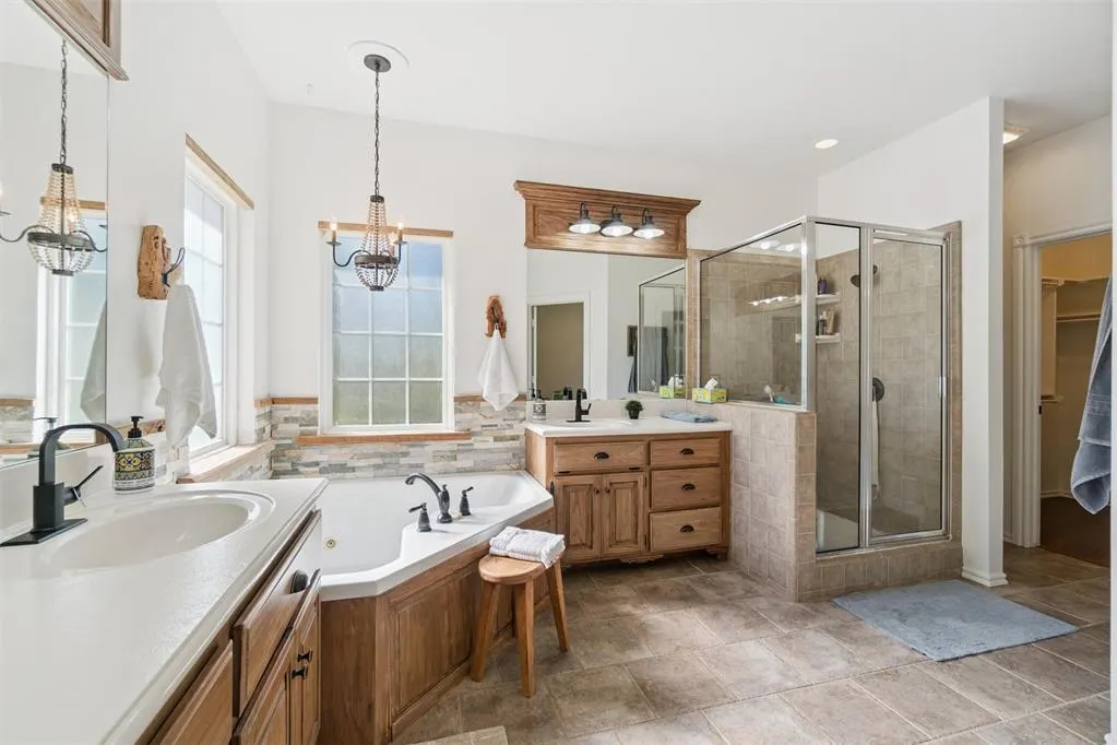 Photo 26 — 895 Choctaw Vista Drive, Choctaw, OK 73020