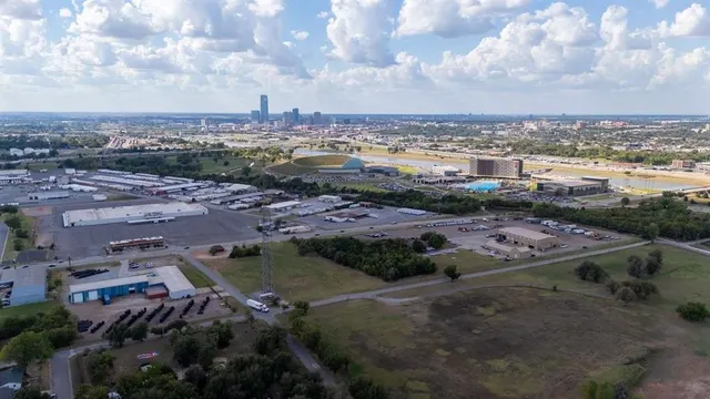 Photo 4 — 2312 SE 12th Street, Oklahoma City, OK 73129