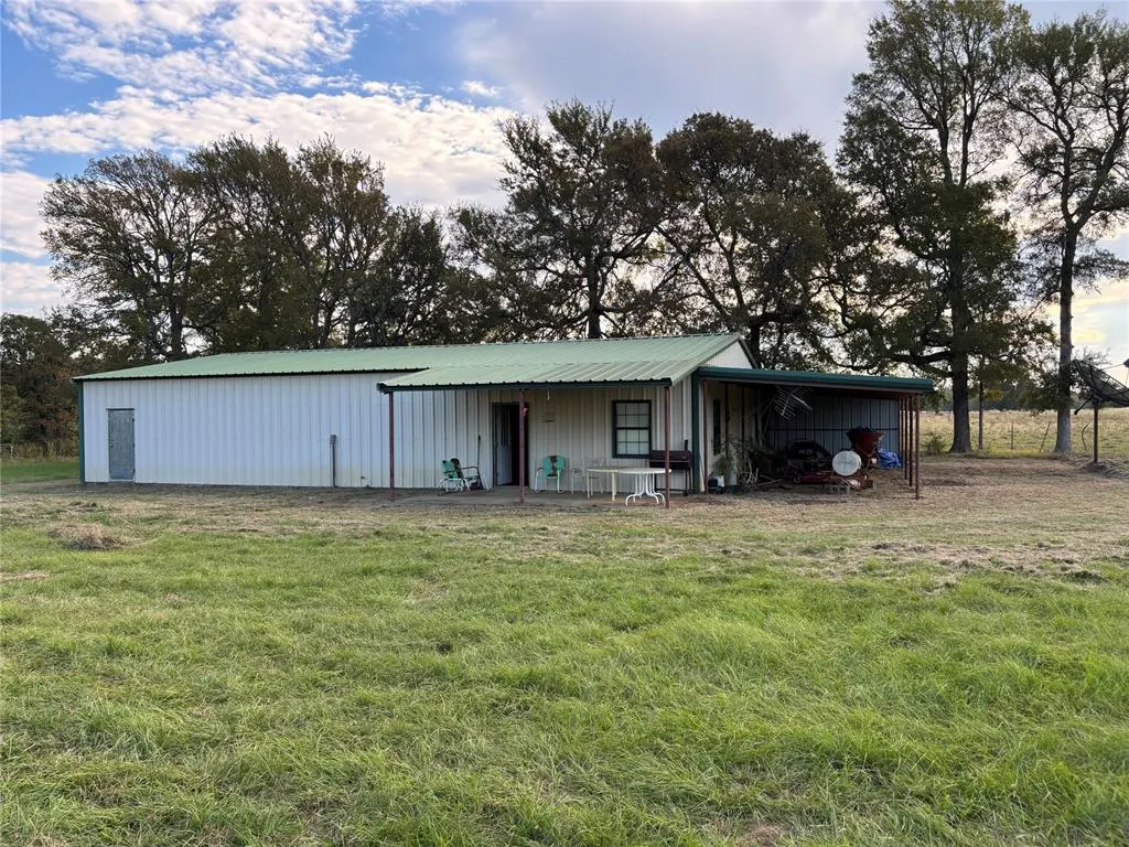 Photo 5 — 1965 Starlight Lane, Bennington, OK 74723