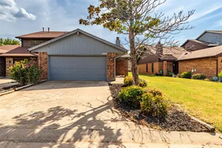 Sold home at 4704 Hemlock Lane