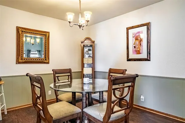 Photo 5 — 4704 Hemlock Lane, Oklahoma City, OK 73162