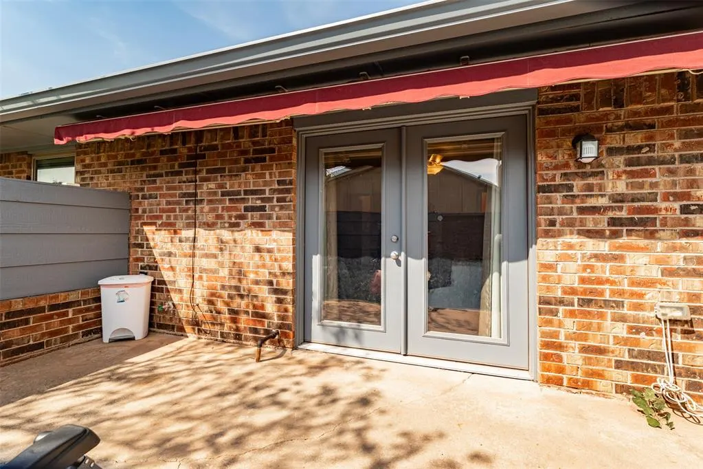 Photo 16 — 4704 Hemlock Lane, Oklahoma City, OK 73162