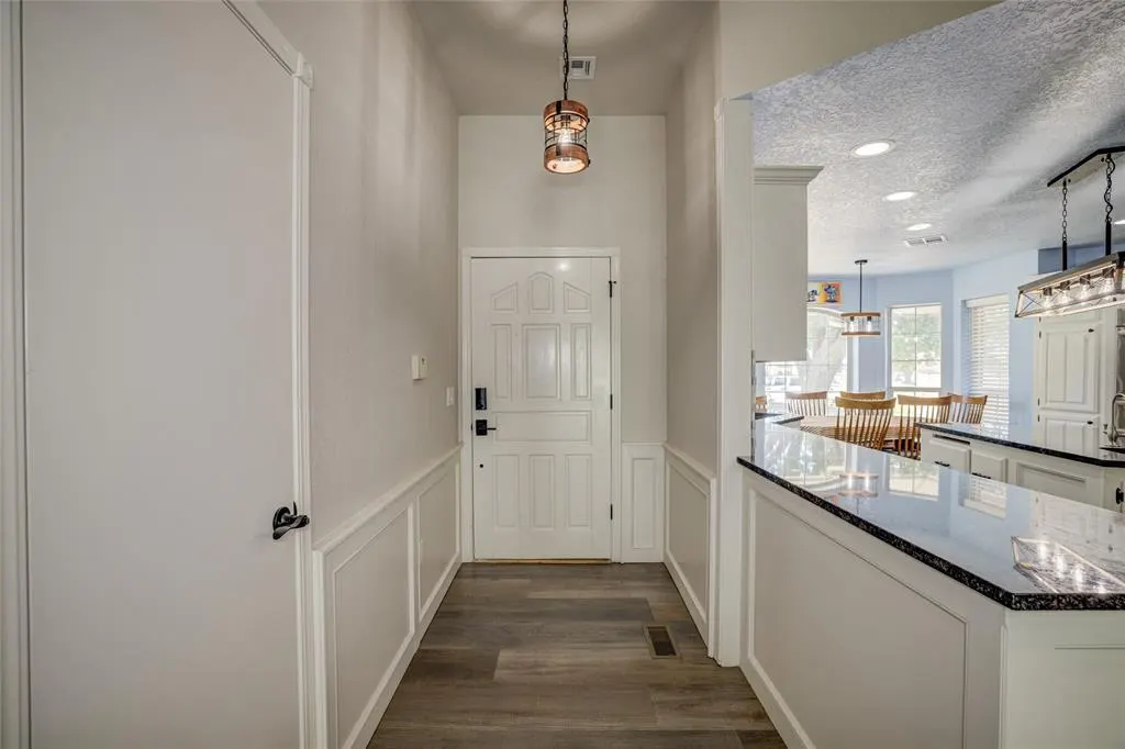 Photo 9 — 1700 Strawberry Hill, Midwest City, OK 73130