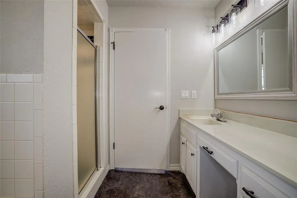 Photo 25 — 1700 Strawberry Hill, Midwest City, OK 73130