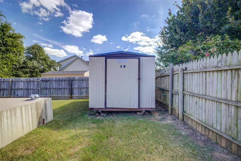 Photo 39 — 1700 Strawberry Hill, Midwest City, OK 73130