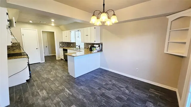 Photo 8 — 10029 S Fairview Drive, Oklahoma City, OK 73159