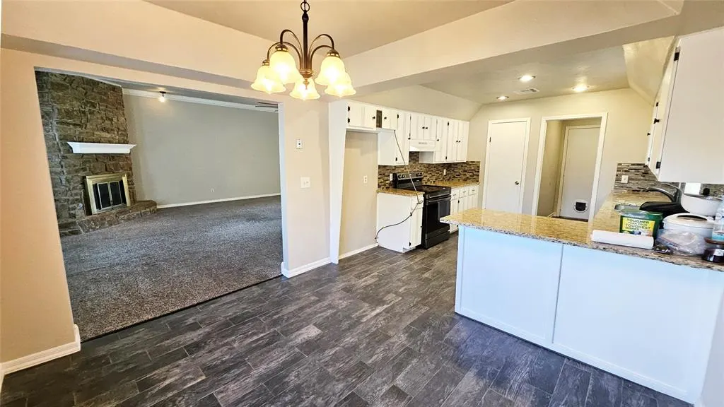 Photo 9 — 10029 S Fairview Drive, Oklahoma City, OK 73159