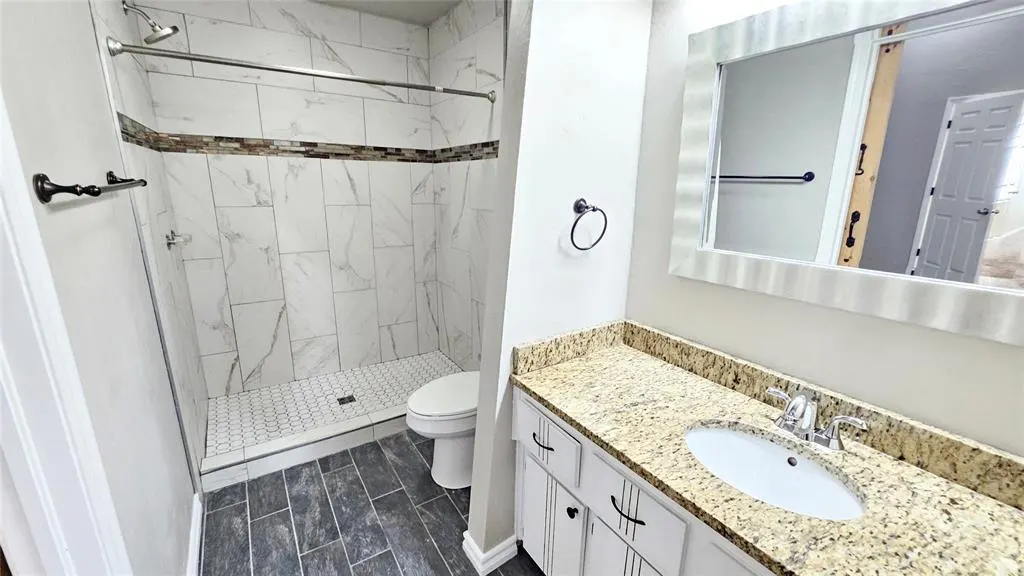 Photo 19 — 10029 S Fairview Drive, Oklahoma City, OK 73159