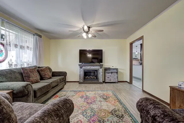 Photo 3 — 1906 Seneca Avenue, Enid, OK 73703