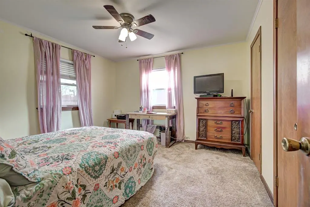 Photo 9 — 1906 Seneca Avenue, Enid, OK 73703