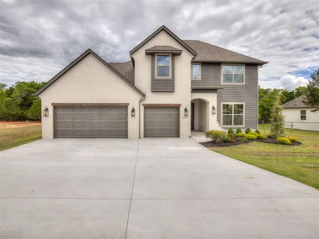 Photo 3 — 8104 Goldfinch Drive, Guthrie, OK 73044