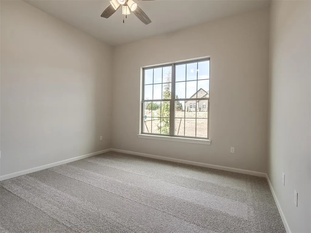Photo 32 — 8104 Goldfinch Drive, Guthrie, OK 73044