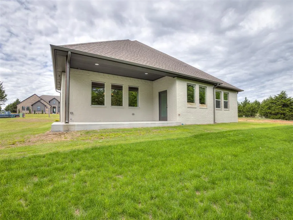 Photo 45 — 8104 Goldfinch Drive, Guthrie, OK 73044