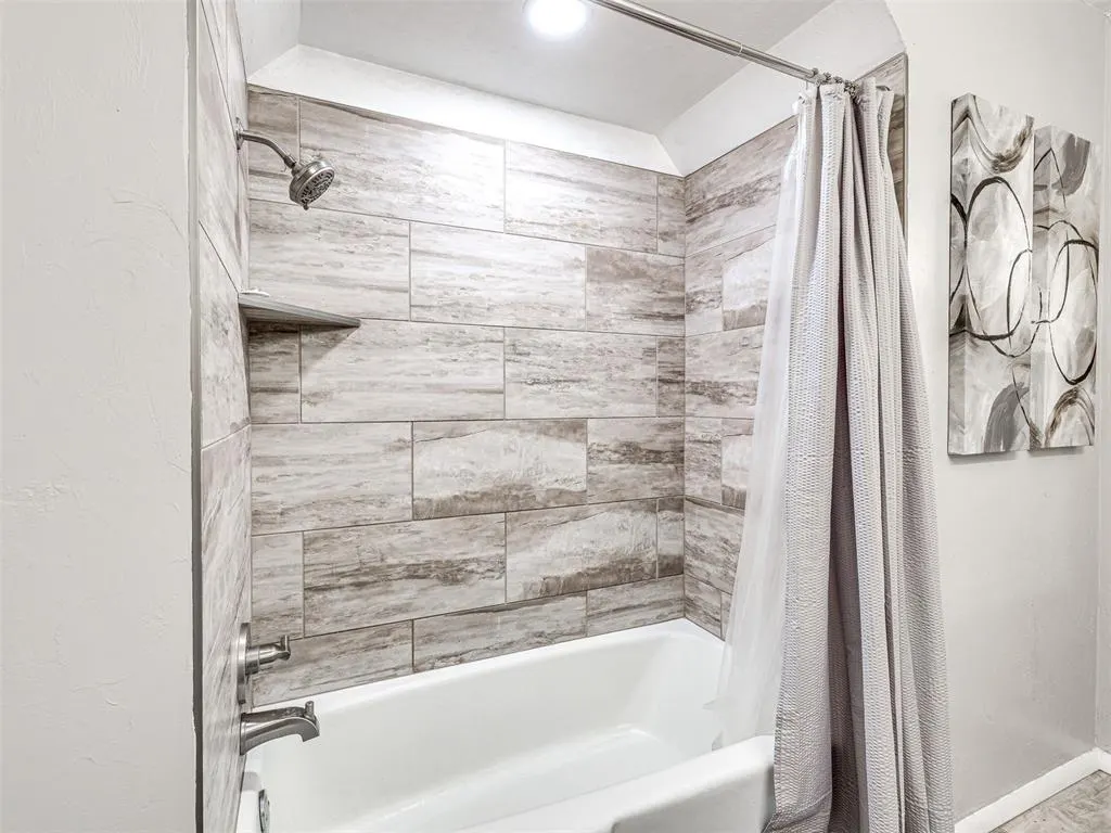 Photo 23 — 724 Red Oak Terrace, Edmond, OK 73003