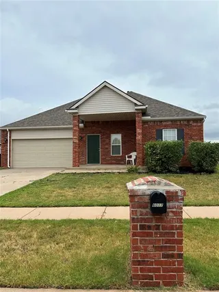 Sold home at 6017 SE 70th Street