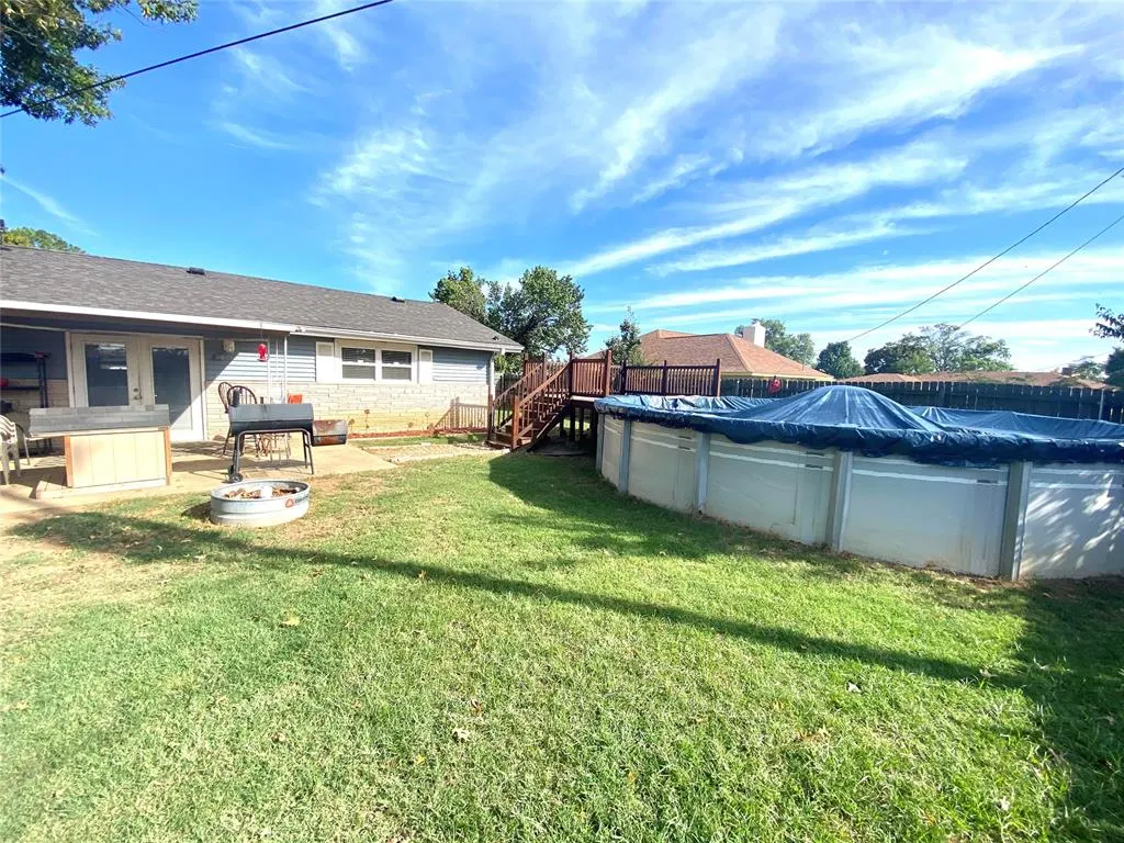 Photo 21 — 921 Cherokee Street, Seminole, OK 74868