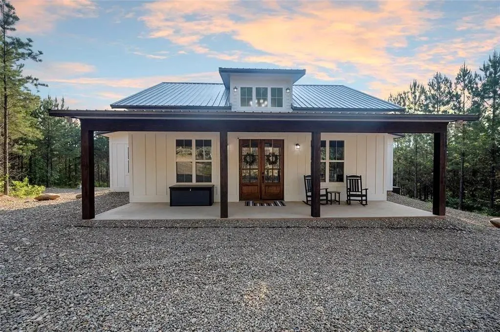 Photo 3 — 140 S Spruce Trail, Broken Bow, OK 74728