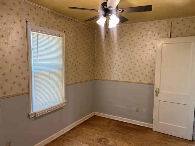 Photo 4 — 505 S 11th Street, Clinton, OK 73601