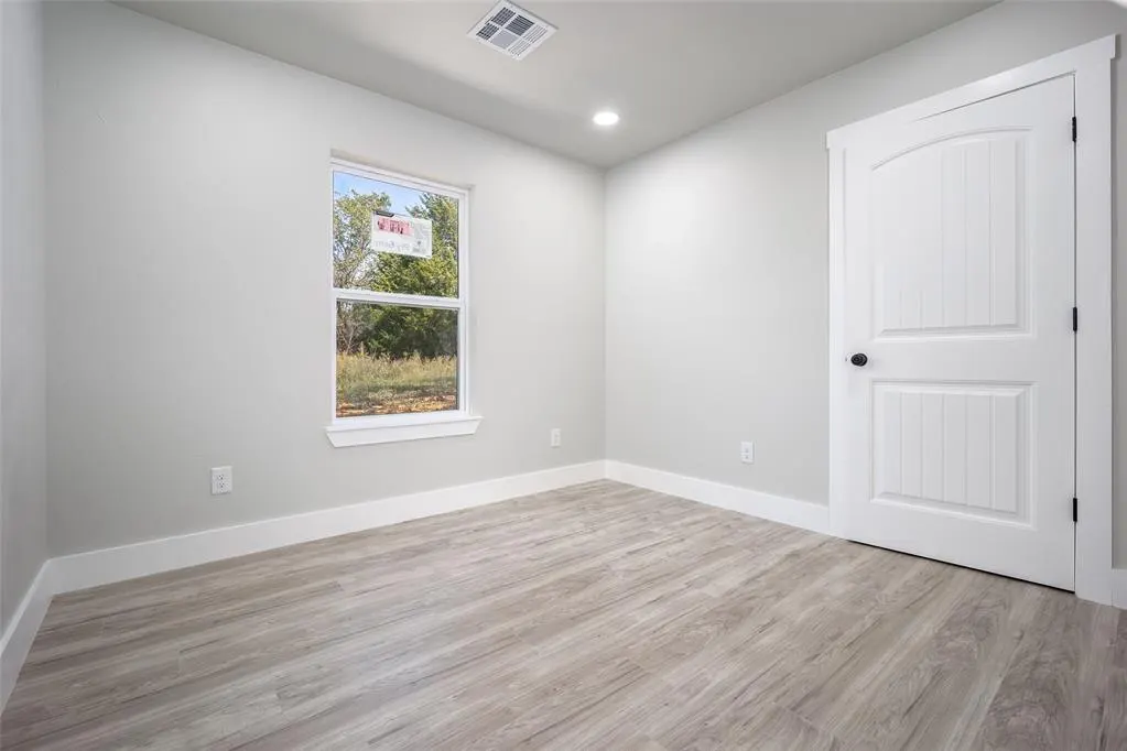 Photo 18 — 18518 Council Avenue, Lindsay, OK 73052