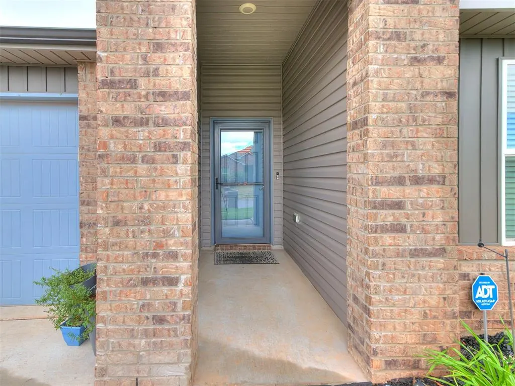 Photo 2 — 14028 Babbling Brook Drive, Piedmont, OK 73078