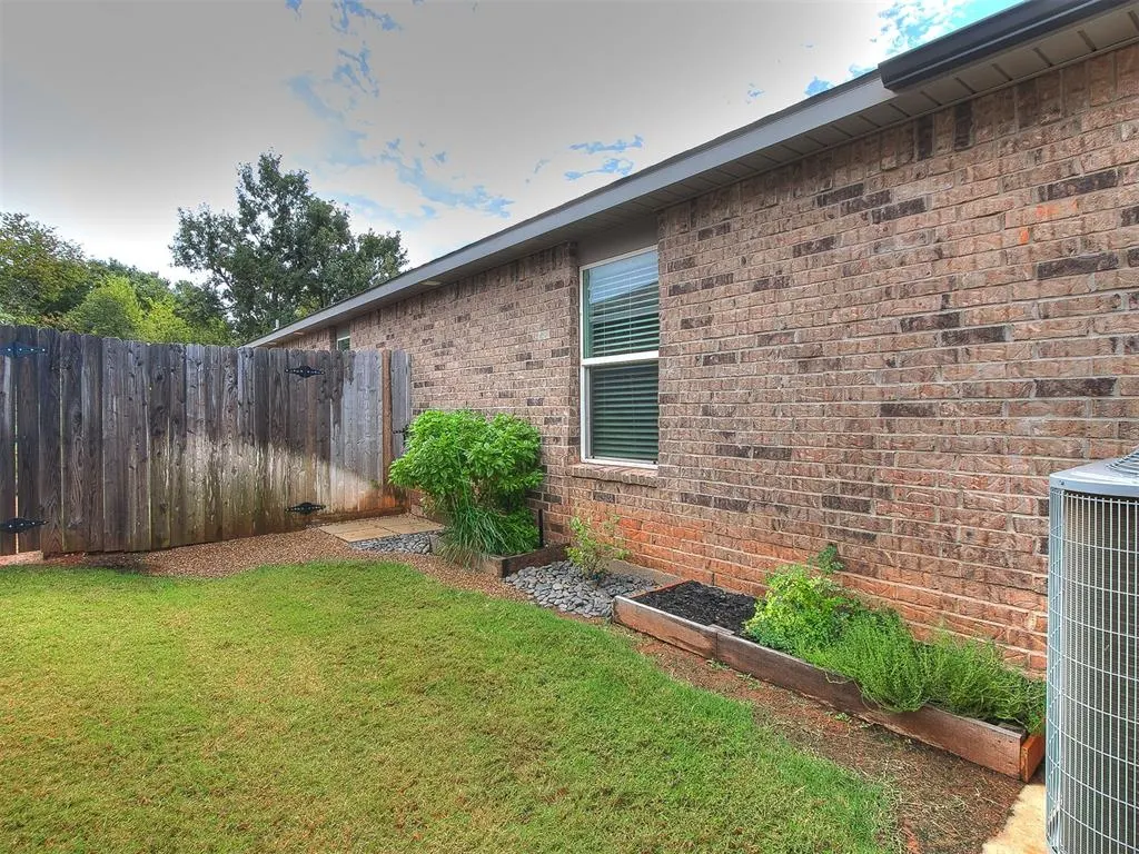 Photo 40 — 14028 Babbling Brook Drive, Piedmont, OK 73078