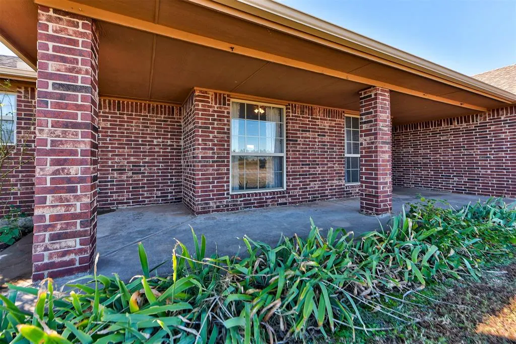 Photo 21 — 14 W west comanche ave Avenue, Cashion, OK 73016