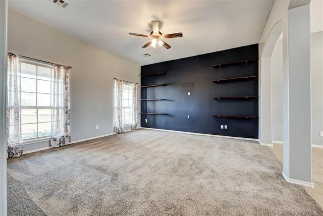 Photo 2 — 14 W west comanche ave Avenue, Cashion, OK 73016