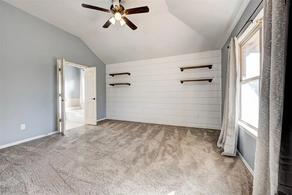 Photo 6 — 14 W west comanche ave Avenue, Cashion, OK 73016