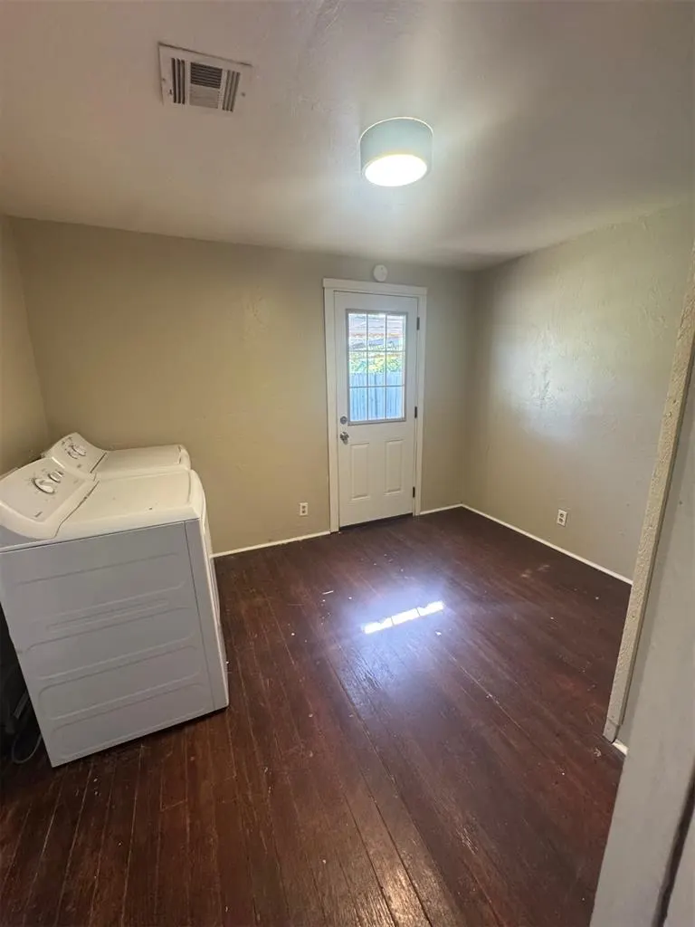 Photo 7 — 411 N 6th Street, Weatherford, OK 73096