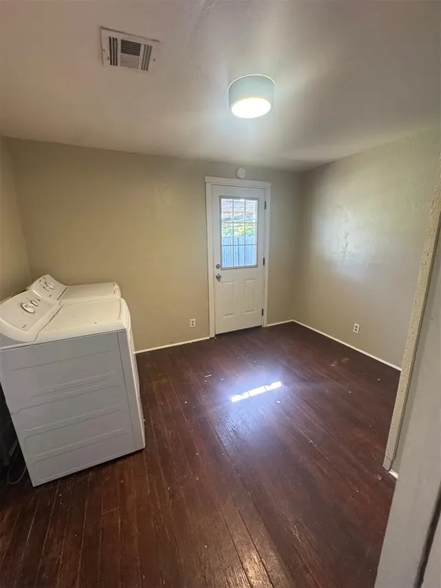 Photo 7 — 411 N 6th Street, Weatherford, OK 73096