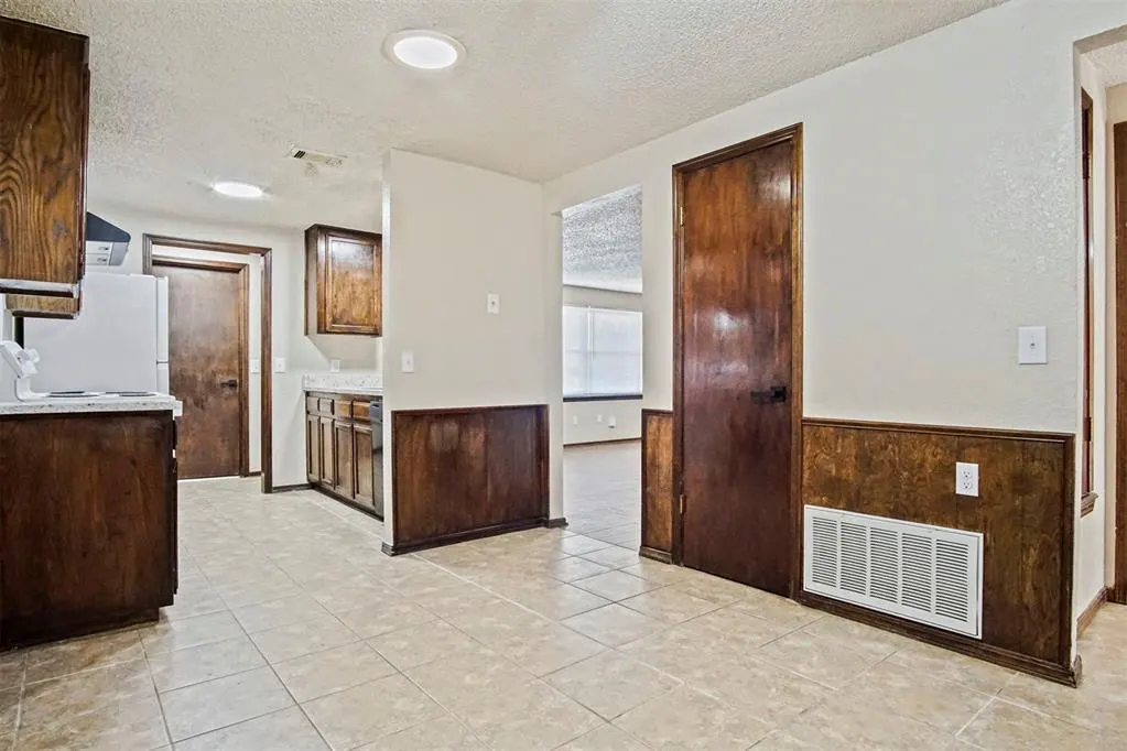 Photo 15 — 7707 NW 113th Place, Oklahoma City, OK 73162