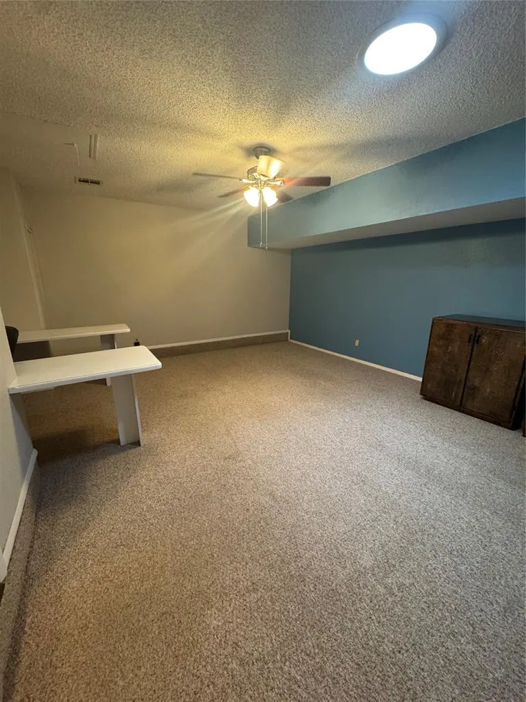 Photo 12 — 805 W 8th Street, Edmond, OK 73003