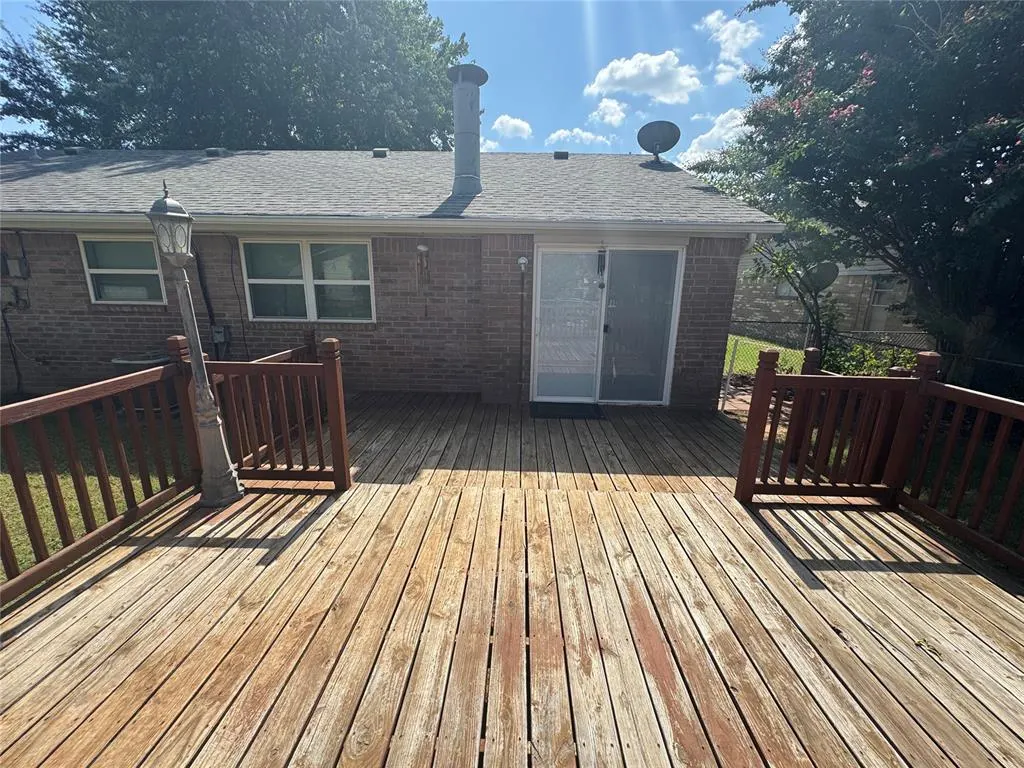 Photo 25 — 805 W 8th Street, Edmond, OK 73003
