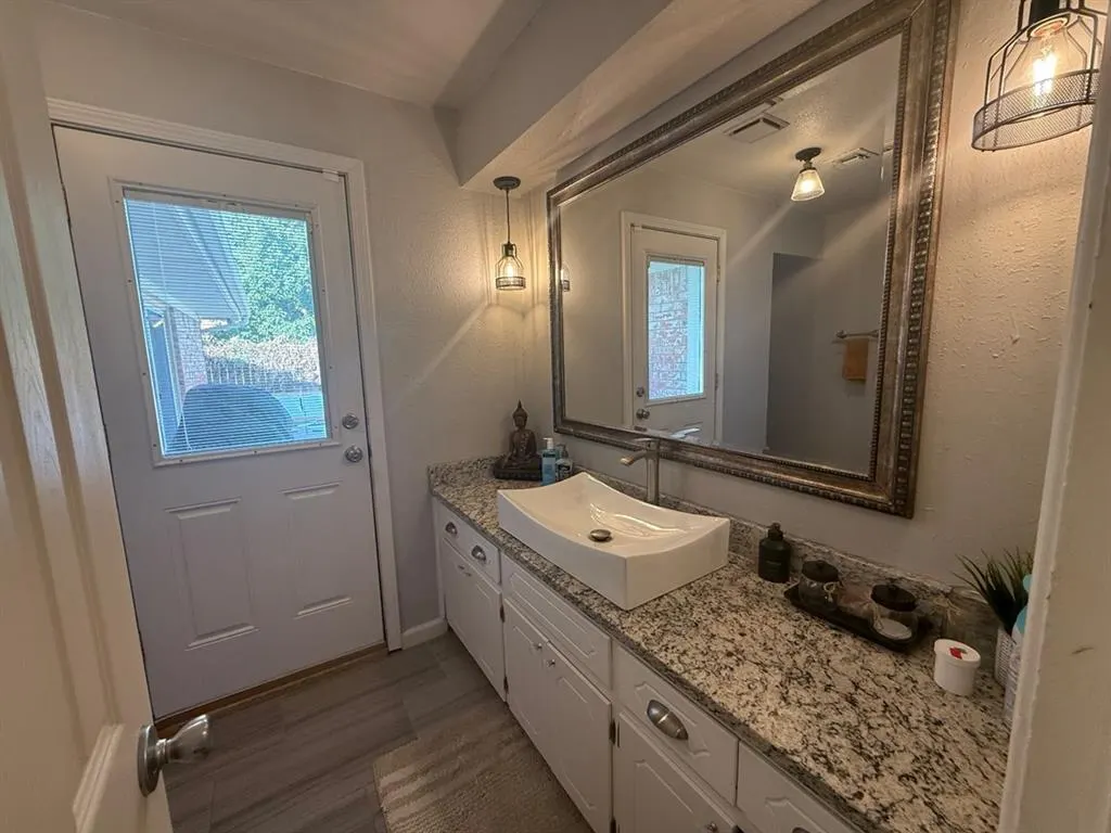 Photo 38 — 5825 NW 86th Street, Oklahoma City, OK 73132