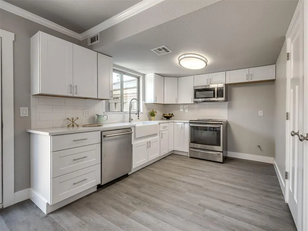 Photo 13 — 6500 N Grand Boulevard 119, Oklahoma City, OK 73116